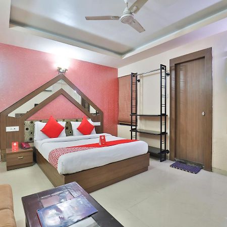 Oyo 4161 Hotel Shailly Inn Ahmedabad Eksteriør billede