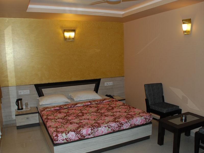 Oyo 4161 Hotel Shailly Inn Ahmedabad Eksteriør billede